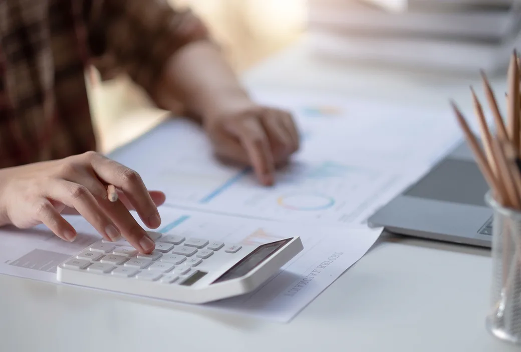 The Real Costs of Manual Tracking 